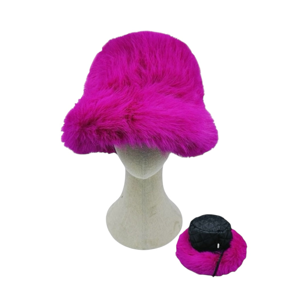 Poré Plush Reversible Hat